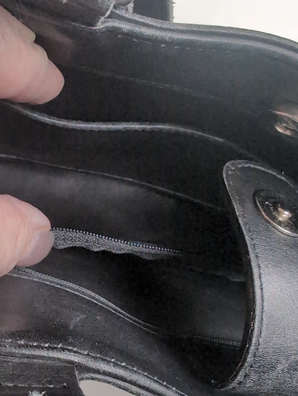 Vintage Coach Waverly 🖤Black Bucket Bag- Chrome Hardware Silver Charm Tassel - Picture 13 of 16